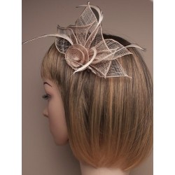 Chapeau mariage Pince cheveux ou broche marron