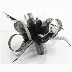 Chapeau mariage Fascinateur cheveux noir et blanc