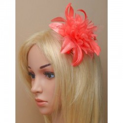 Chapeau mariage Fleur en voile corail sur peigne