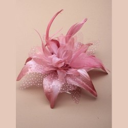 Chapeau mariage Fleur en voile rose sur peigne