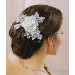 Accessoire coiffure mariage fleur dentelle