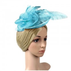 Chapeau mariage Chapeau de mariage en sisal et plumes turquoise