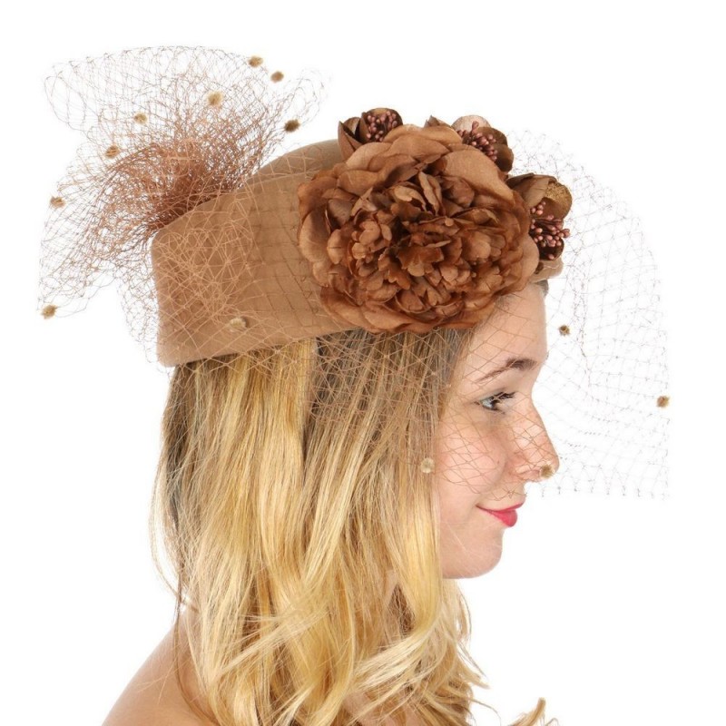 Chapeau mariage Chapeau feutre voilette et fleurs camel Chapeau mariage Chapeau feutre voilette et fleurs camel