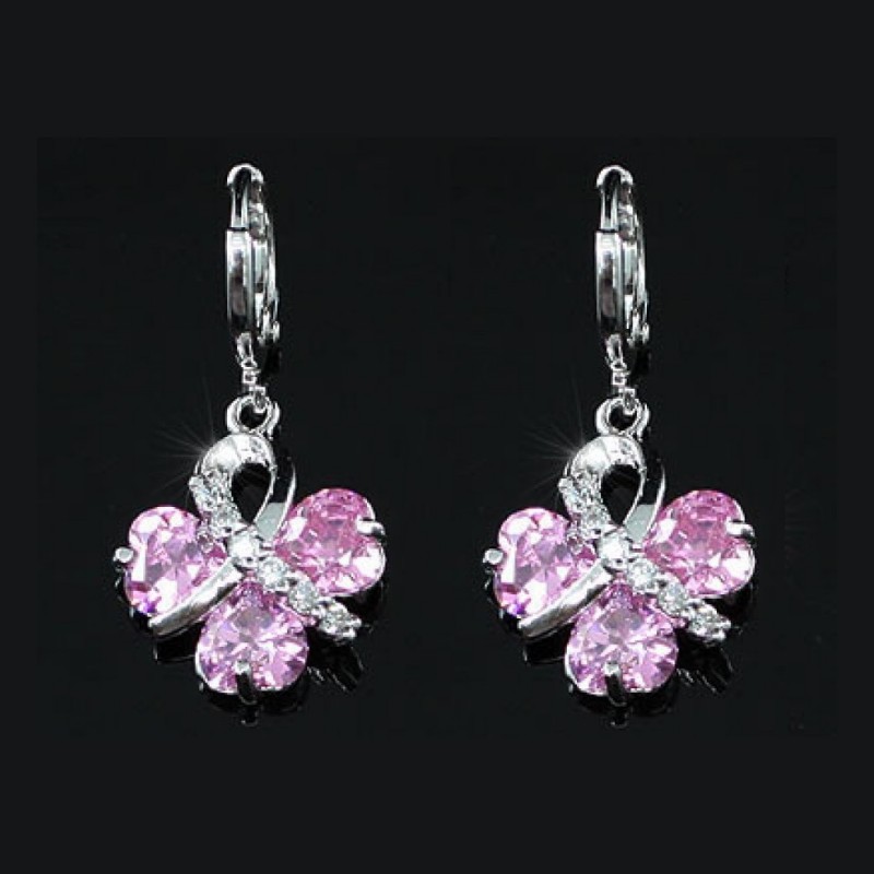 Boucles d oreilles en cristal rose Boucles d oreilles en cristal rose