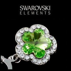 Boucles d oreilles cristal Swarovski vert