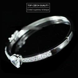 Bracelet coeur en cristal