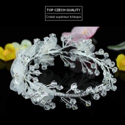 Bracelet mariée fleurs voile blanc et cristal