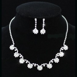 Parure bijoux mariage cristal et perles