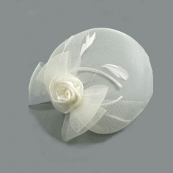 Chapeau mariage Bibi chapeau fascinateur ivoire avec rose