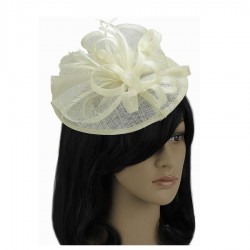 Chapeau mariage Accessoire de coiffure en sisal ivoire