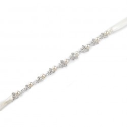 Vigne cheveux mariage perles et satin ivoire