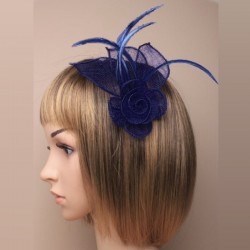 Chapeau mariage Accessoire cheveux ou broche bleu marine 