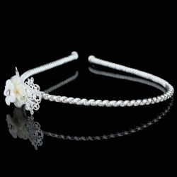 Diademe enfant fleur ceramique ivoire et cristal