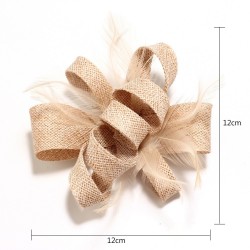 Chapeau mariage Bibi cheveux noeud et plumes nude