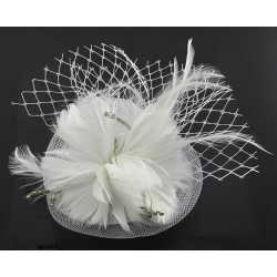 Chapeau mariage Fleur cheveux plumes strass et voilette blanc