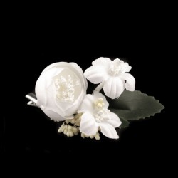 Pince cheveux ornée de fleurs roses